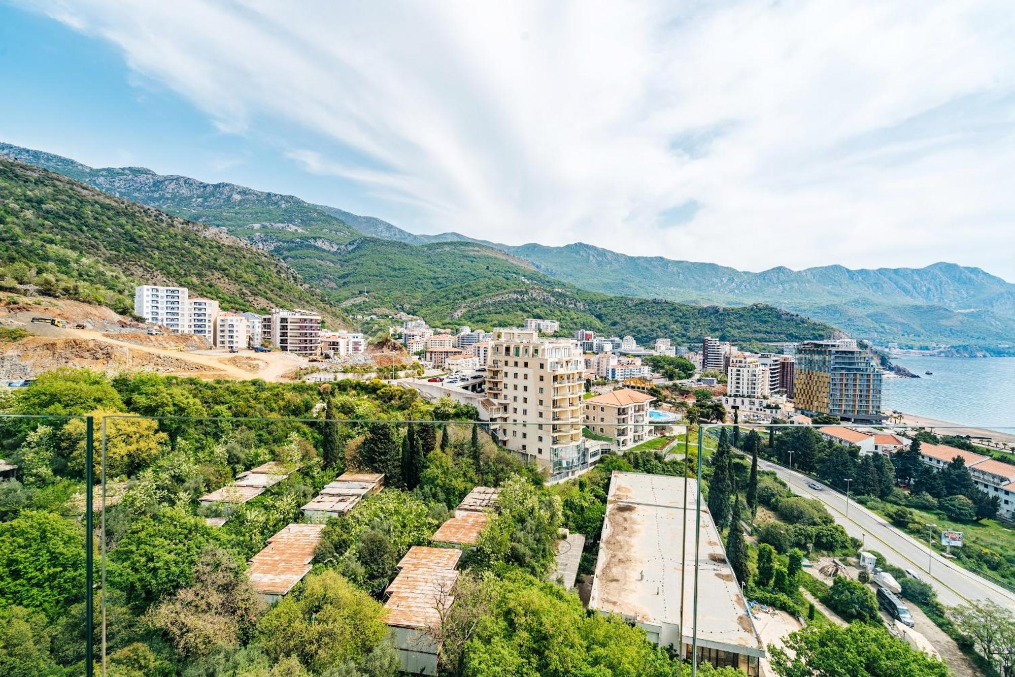 Apartment Skyline By In Bečići